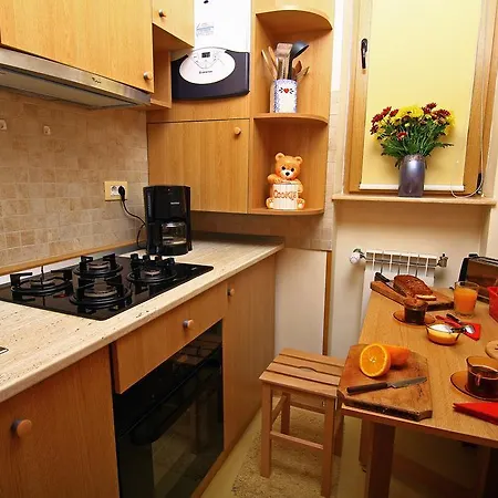 Apartment A&a *