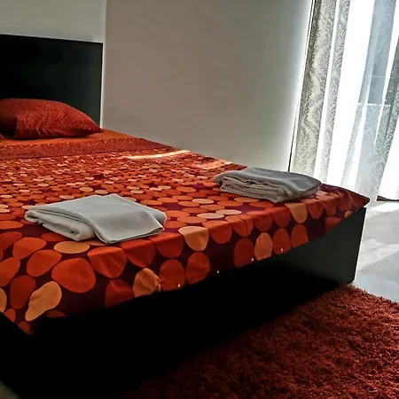 Apartment A&a